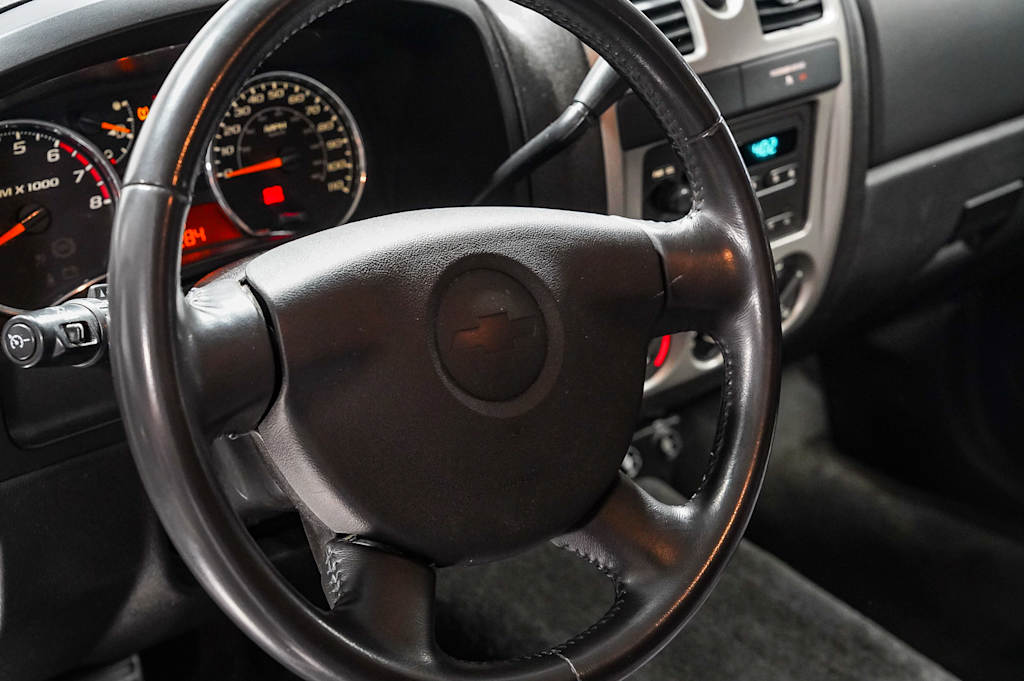 Thumbnail: 2012 Chevrolet Colorado - 24