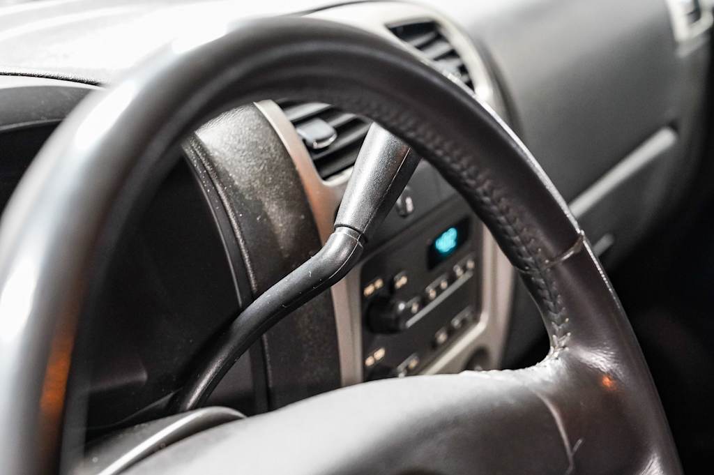 Thumbnail: 2012 Chevrolet Colorado - 16