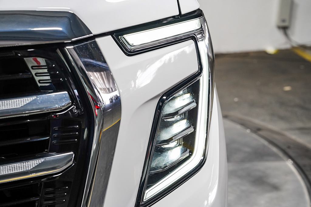 Thumbnail: 2025 GMC Yukon - 18