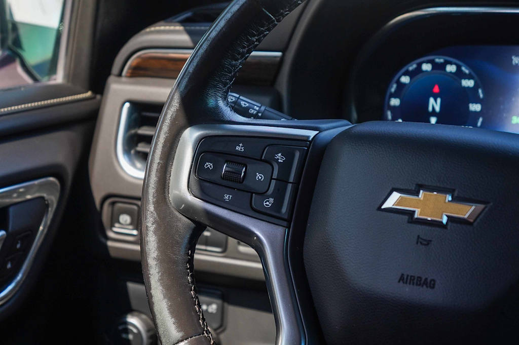 Thumbnail: 2023 Chevrolet Suburban - 23