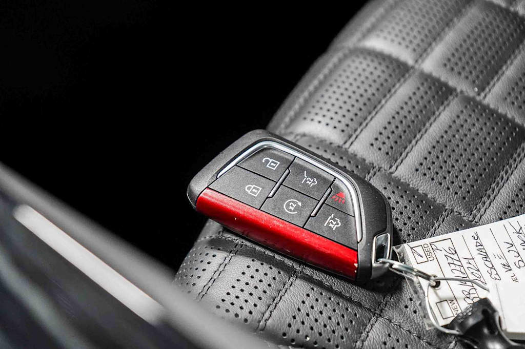 Thumbnail: 2024 Cadillac Escalade - 16