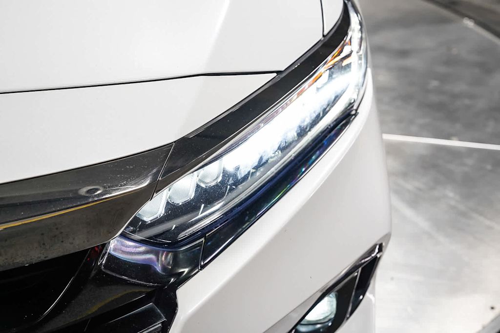 Thumbnail: 2022 Honda Accord - 21