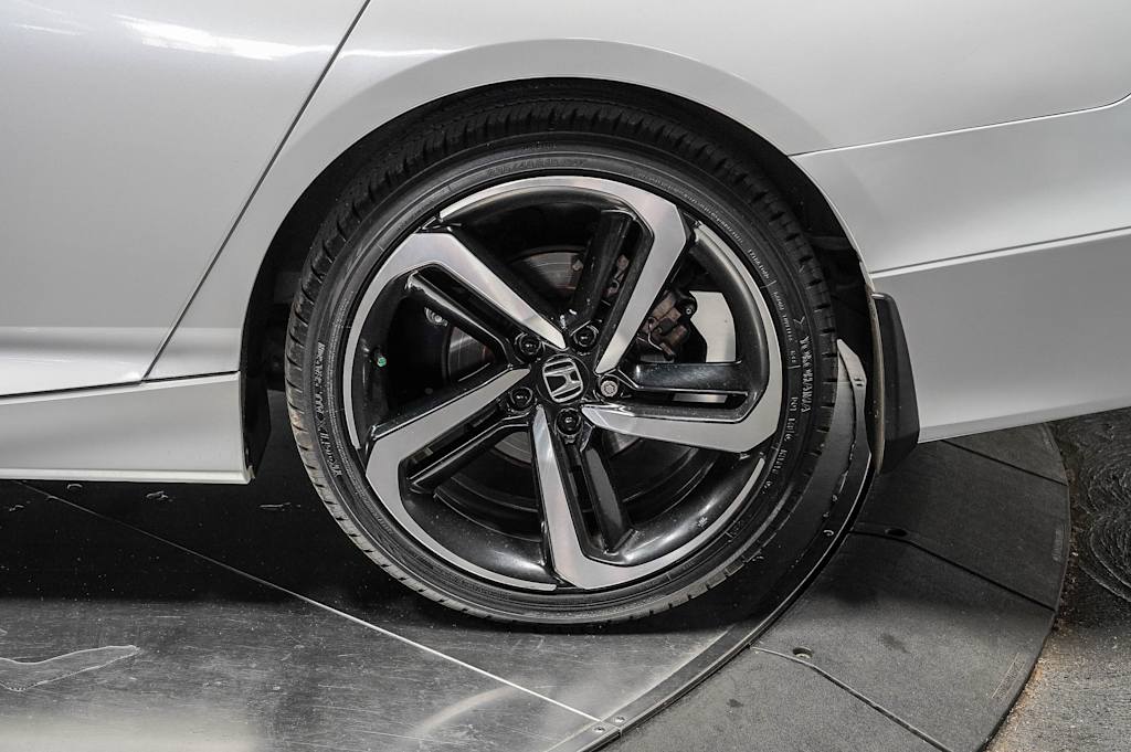 Thumbnail: 2018 Honda Accord - 22