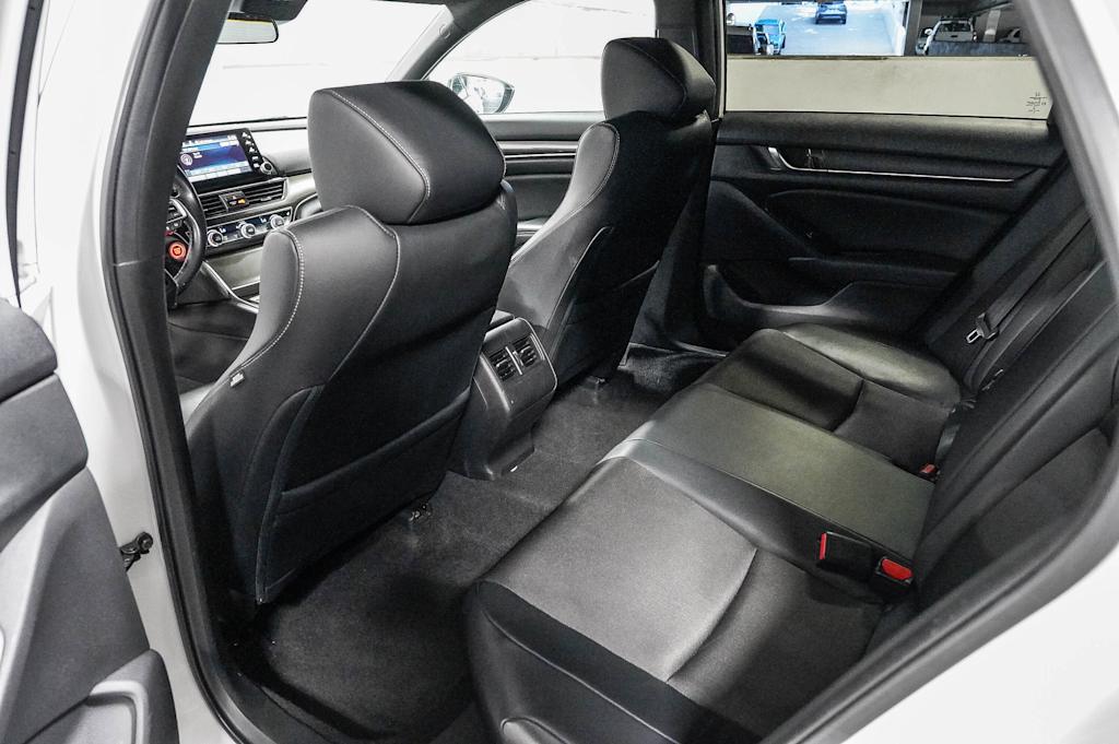 Thumbnail: 2018 Honda Accord - 12