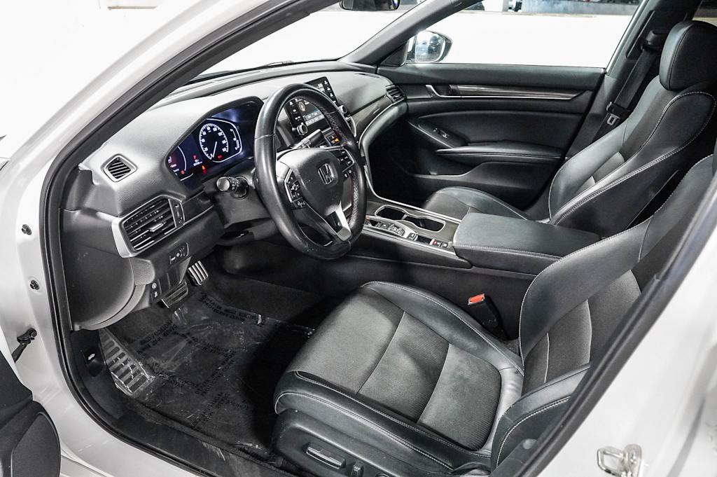 Thumbnail: 2018 Honda Accord - 11