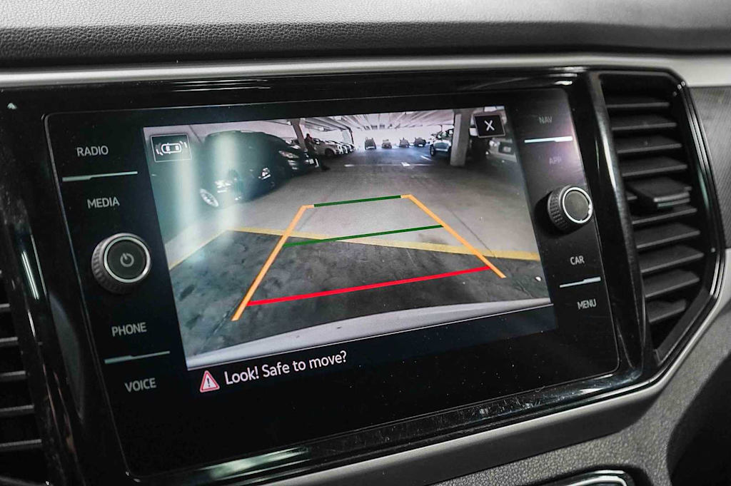 Thumbnail: 2021 Volkswagen Atlas - 29