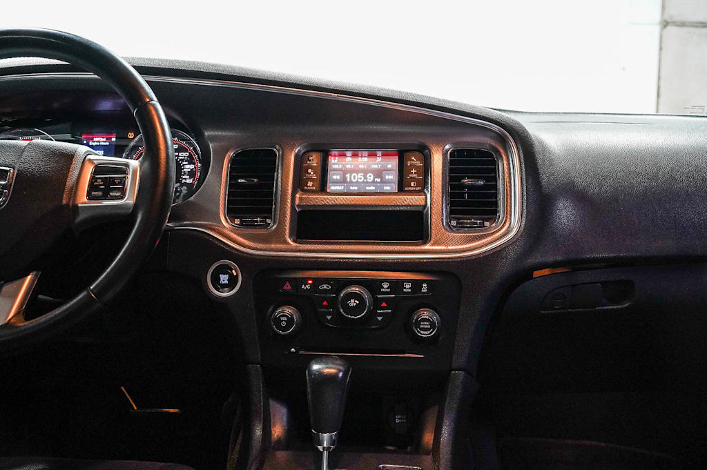 Thumbnail: 2014 Dodge Charger - 9
