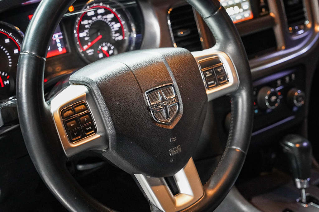 Thumbnail: 2014 Dodge Charger - 14