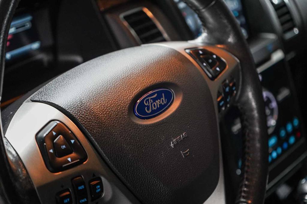 Thumbnail: 2019 Ford Flex - 25