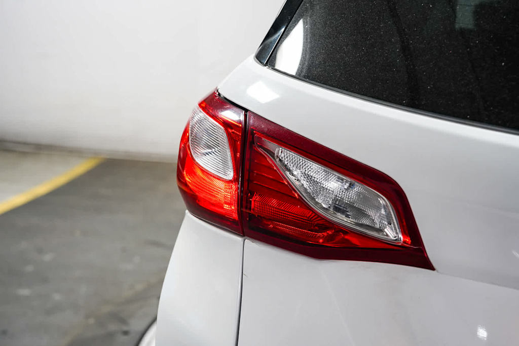 Thumbnail: 2019 Chevrolet Equinox - 23