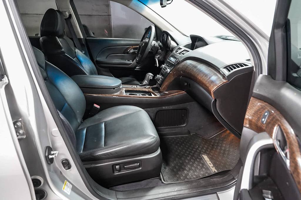 Thumbnail: 2011 Acura MDX - 10