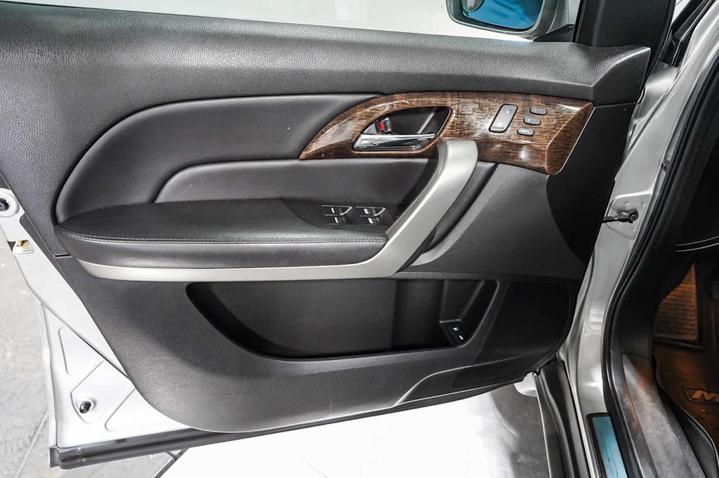 Thumbnail: 2011 Acura MDX - 27