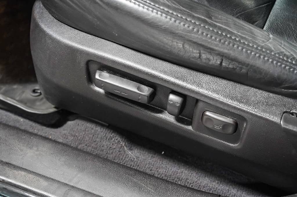 Thumbnail: 2011 Acura MDX - 28