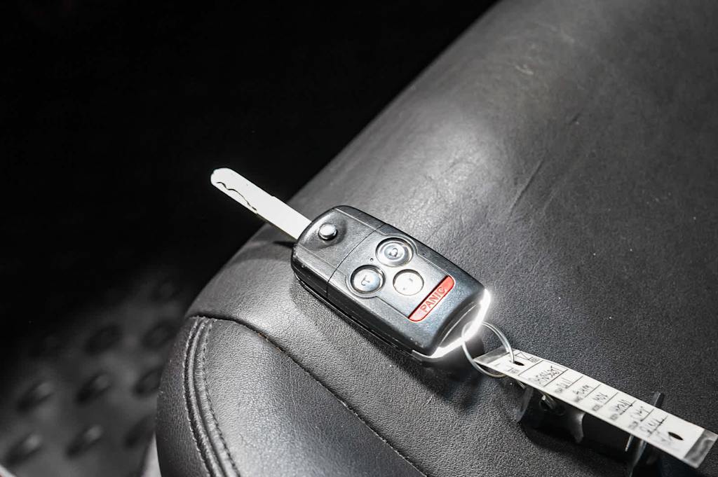Thumbnail: 2011 Acura MDX - 19