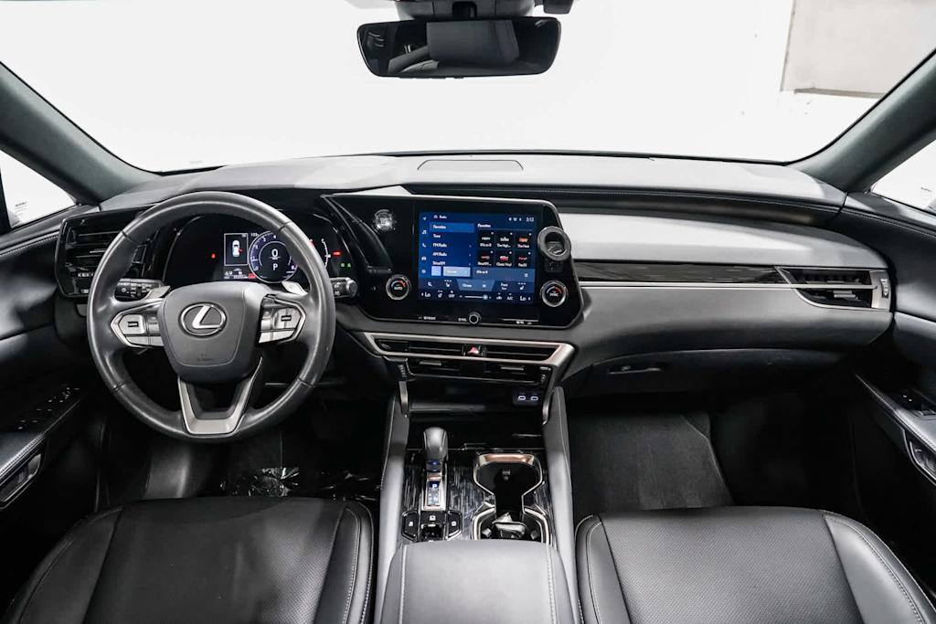 Thumbnail: 2024 Lexus RX - 2