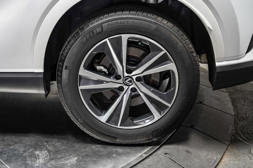 Thumbnail: 2024 Lexus RX - 22
