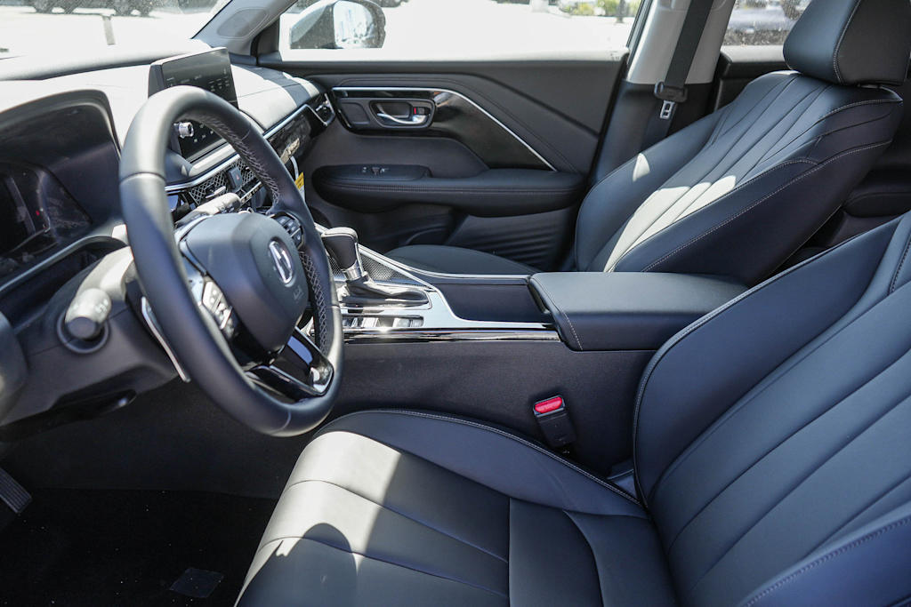 2025 Acura ADX  10