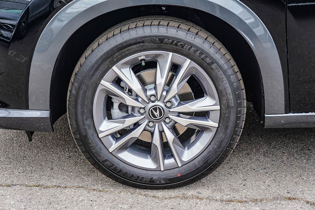 Thumbnail: 2025 Acura ADX - 6