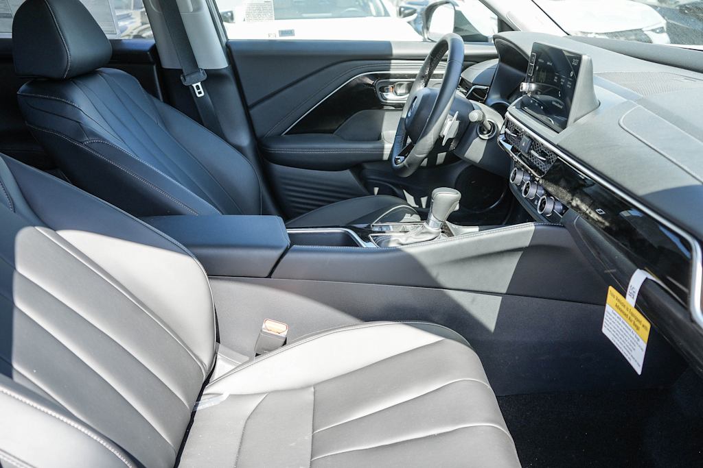 2025 Acura ADX  10