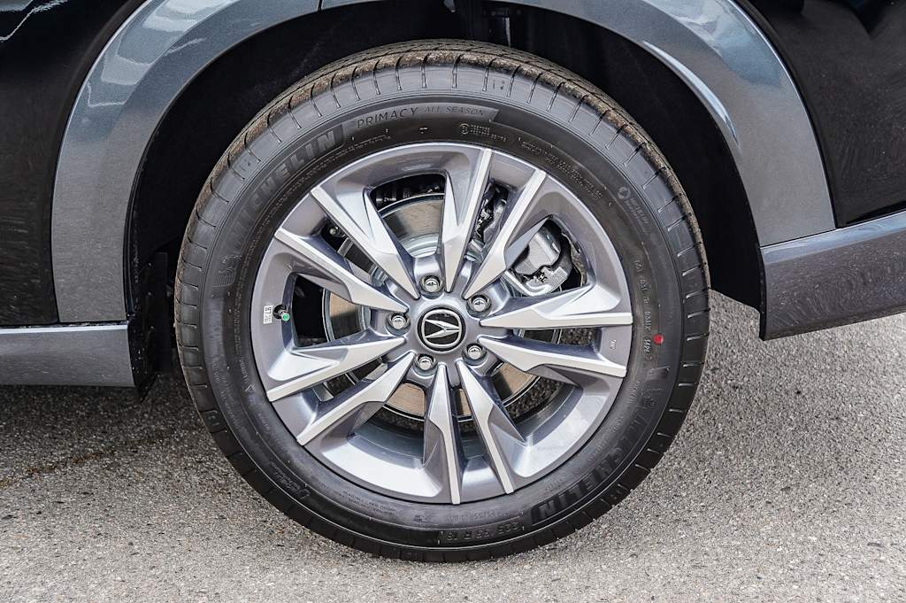 2025 Acura ADX  21