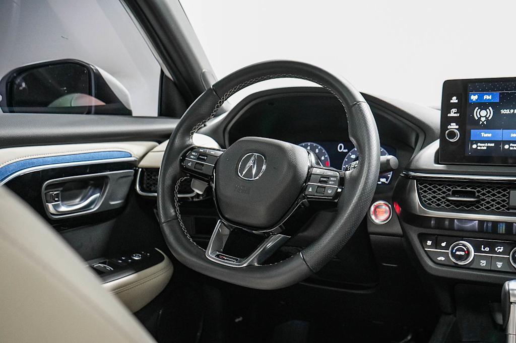 Thumbnail: 2025 Acura ADX - 11