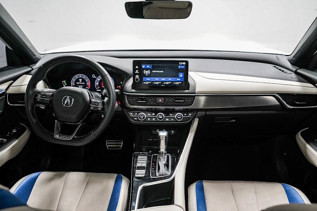 Thumbnail: 2025 Acura ADX - 2