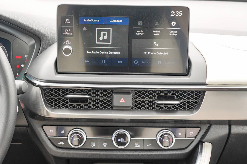 Thumbnail: 2025 Acura ADX - 14