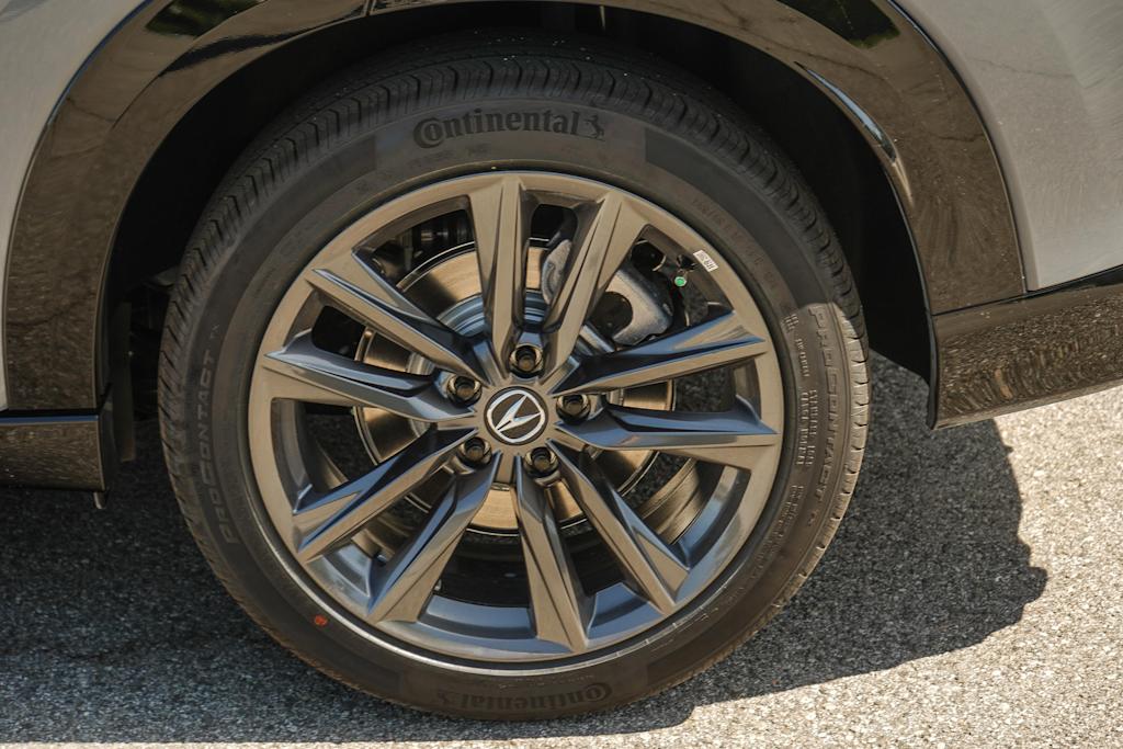 Thumbnail: 2025 Acura ADX - 21