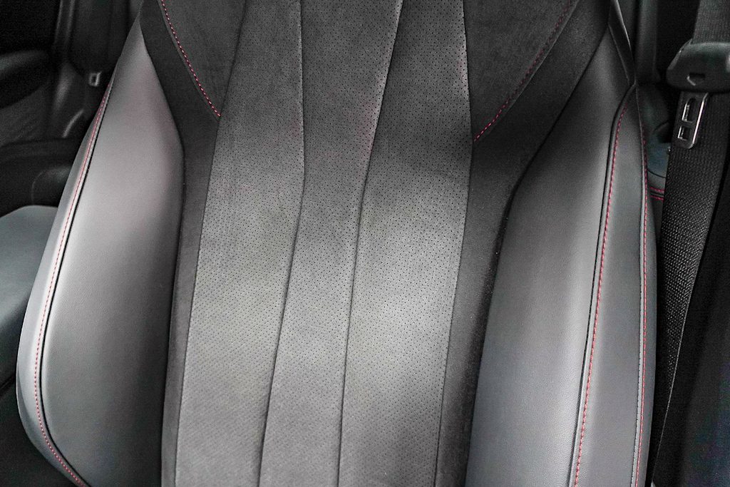 Thumbnail: 2025 Acura ADX - 30