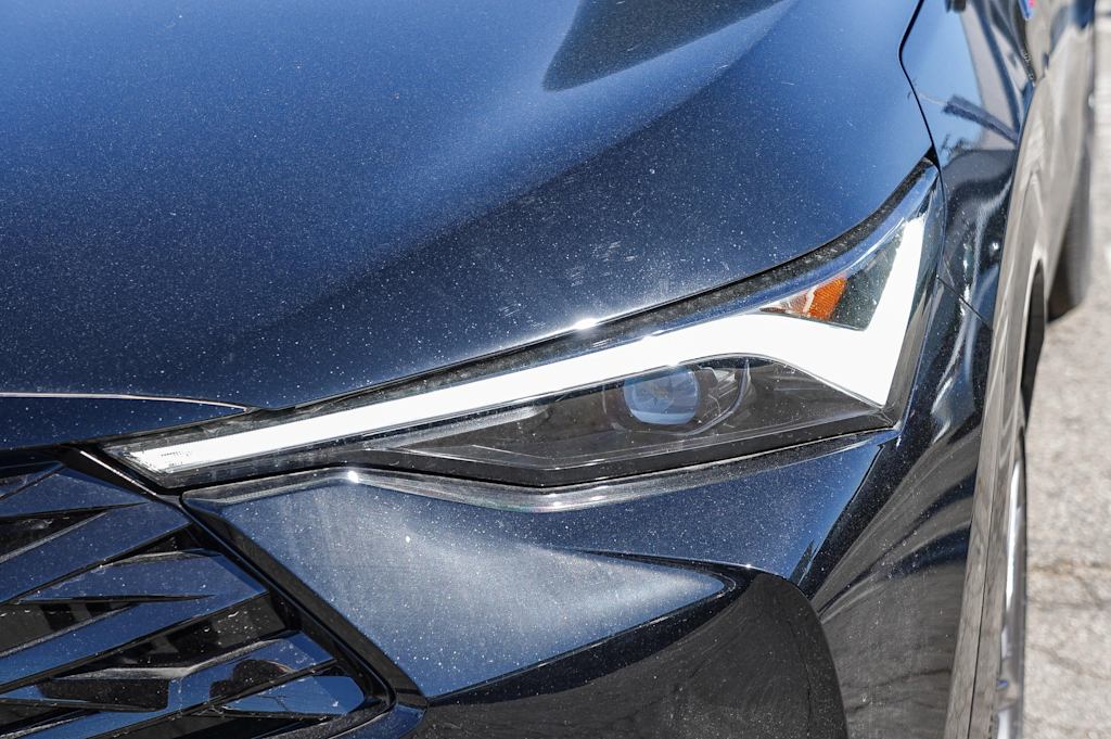 Thumbnail: 2025 Acura ADX - 18