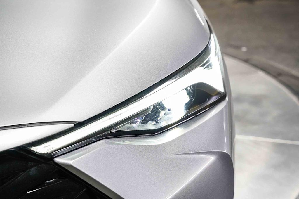 Thumbnail: 2025 Acura ADX - 21