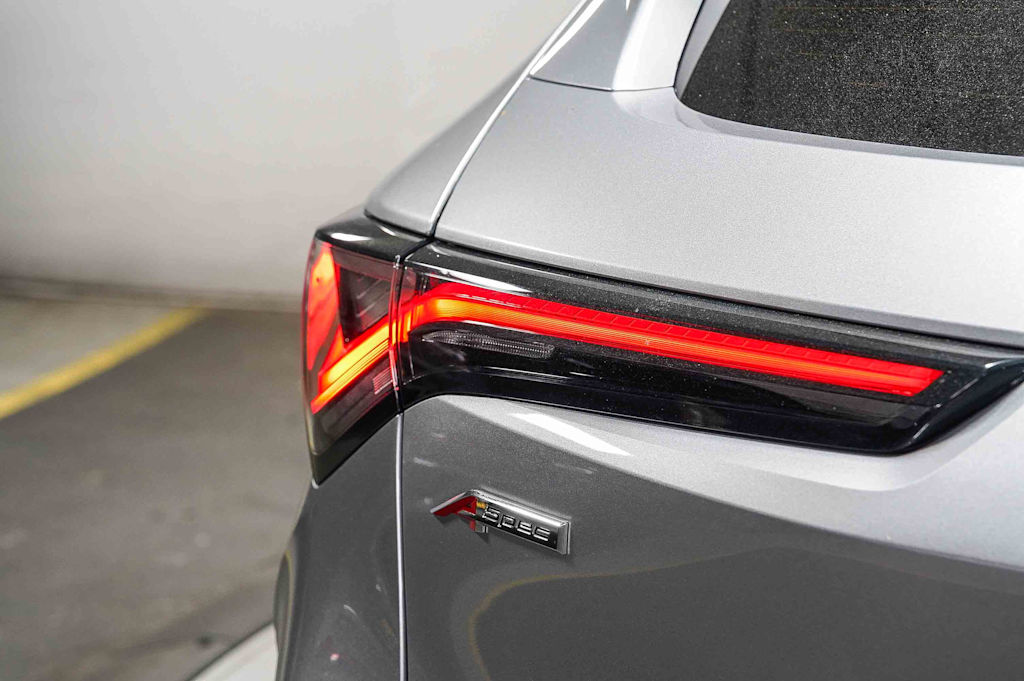 Thumbnail: 2025 Acura ADX - 23