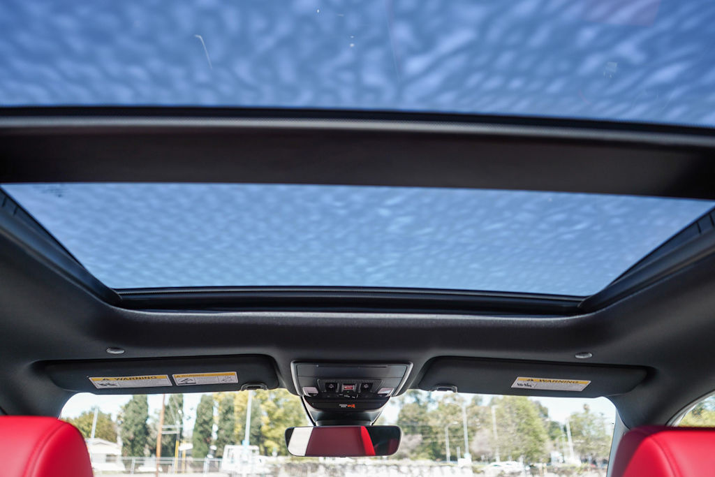 Thumbnail: 2025 Acura ADX - 26