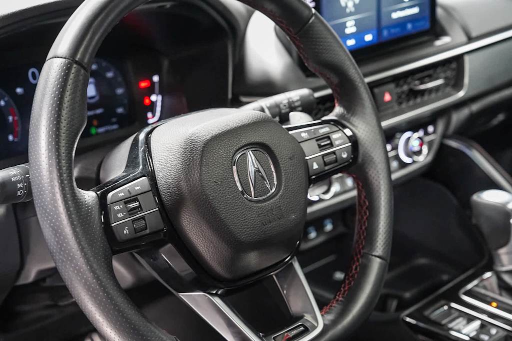Thumbnail: 2025 Acura ADX - 13