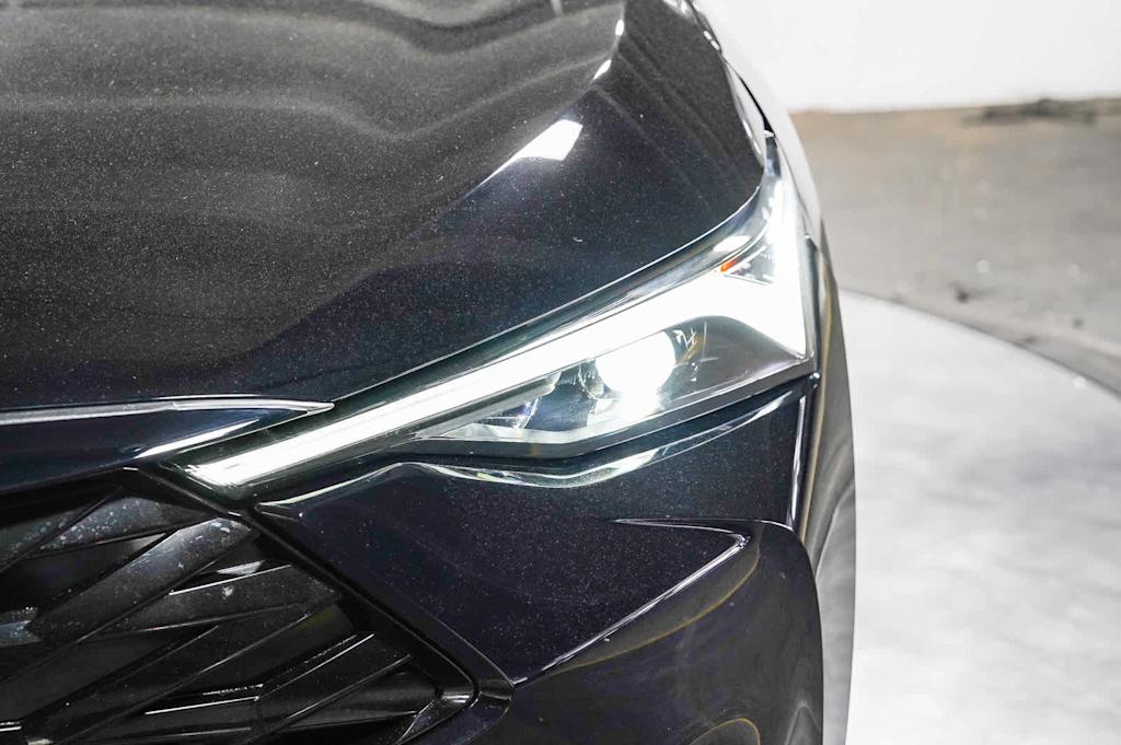 Thumbnail: 2025 Acura ADX - 5