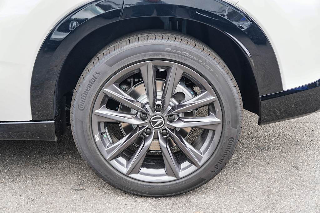 Thumbnail: 2025 Acura ADX - 7