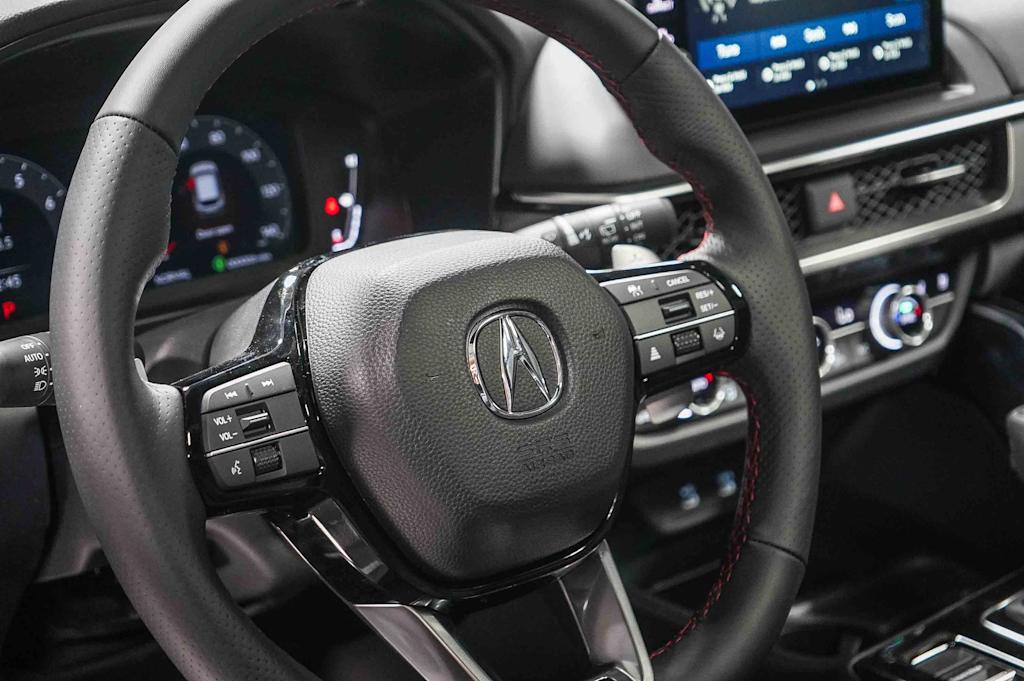Thumbnail: 2026 Acura ADX - 14