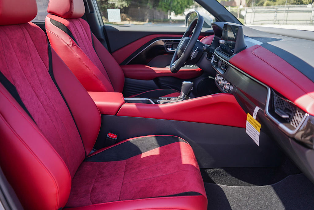 2025 Acura ADX A-SPEC 10