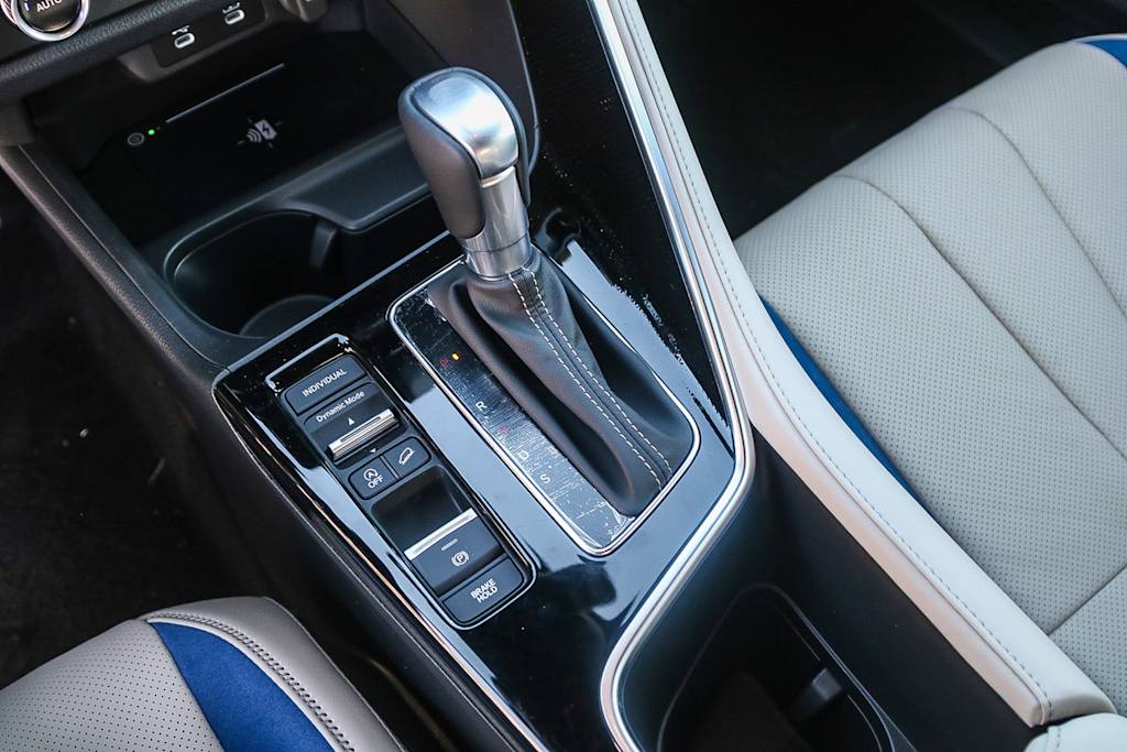 Thumbnail: 2025 Acura ADX - 15