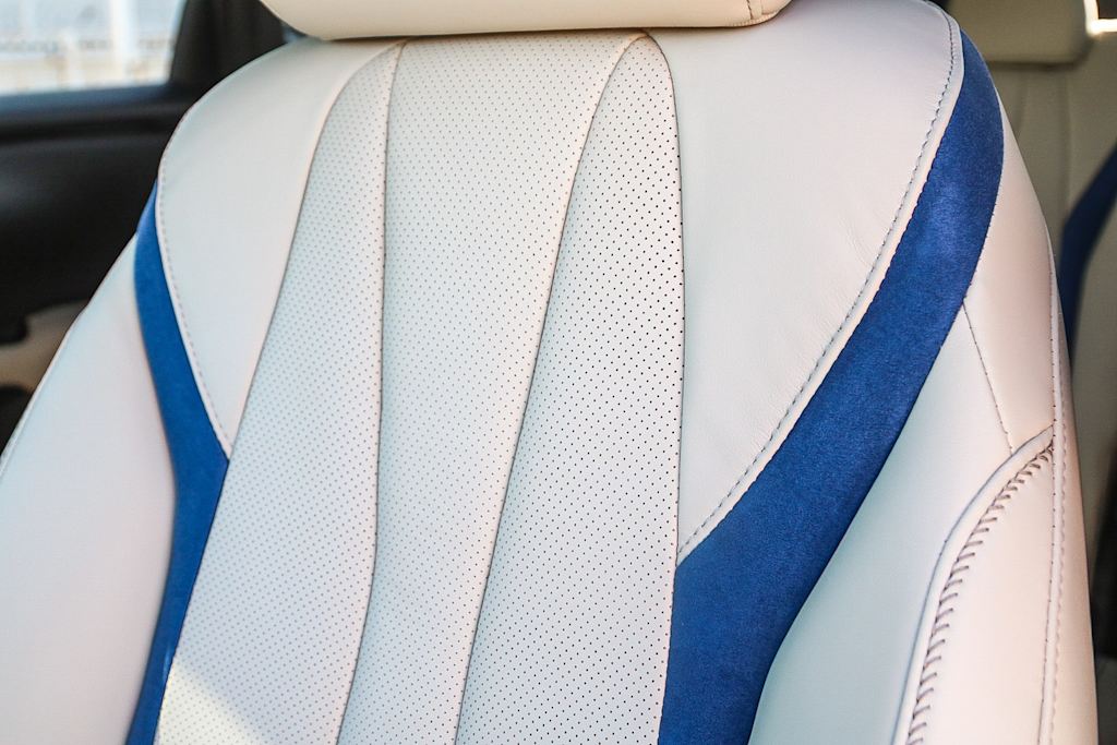 Thumbnail: 2025 Acura ADX - 27