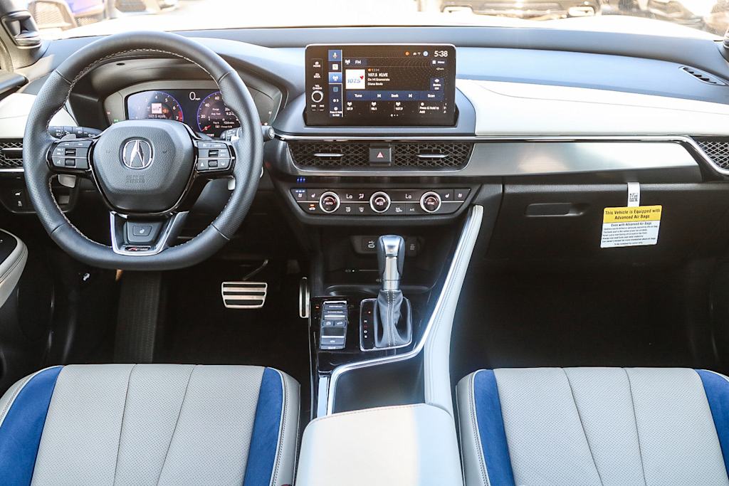 Thumbnail: 2025 Acura ADX - 2