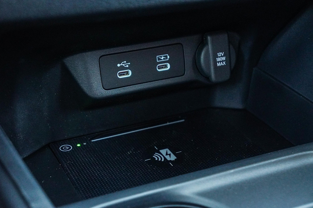 Thumbnail: 2025 Acura ADX - 29