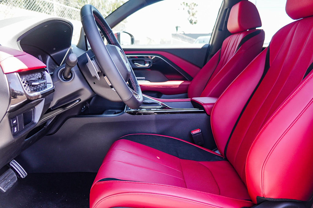 Thumbnail: 2025 Acura ADX - 11