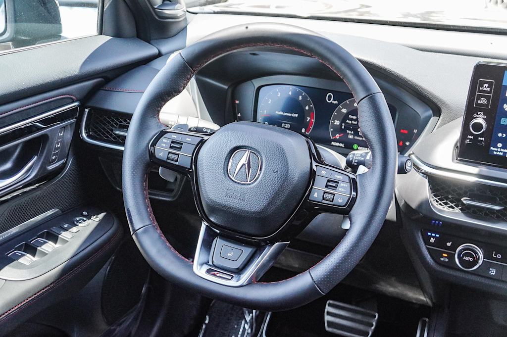 Thumbnail: 2025 Acura ADX - 13