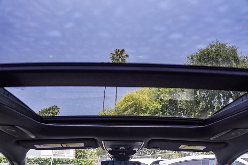 Thumbnail: 2025 Acura ADX - 24