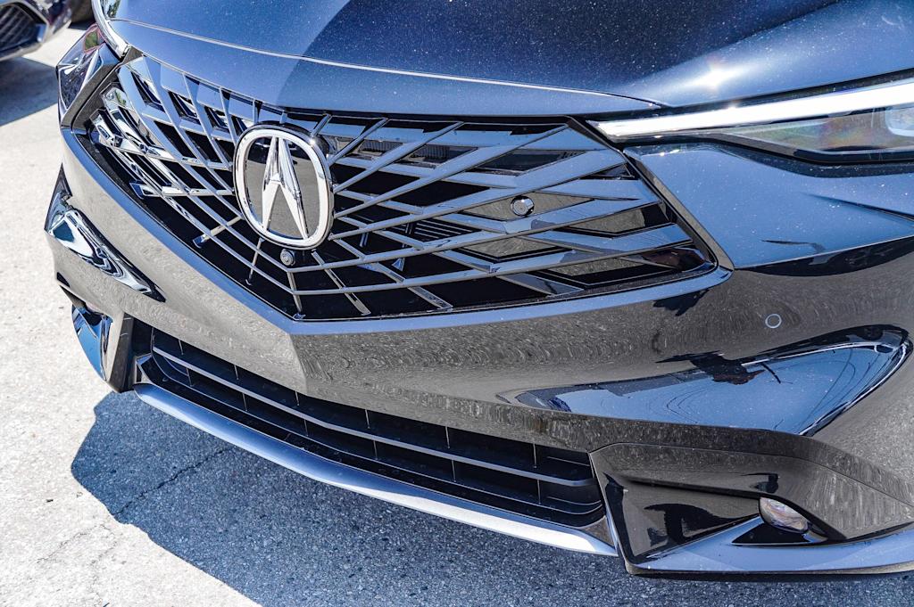 Thumbnail: 2025 Acura ADX - 6