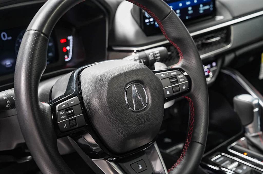 Thumbnail: 2025 Acura ADX - 14