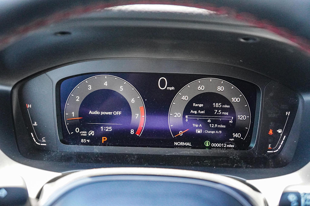 Thumbnail: 2025 Acura ADX - 15