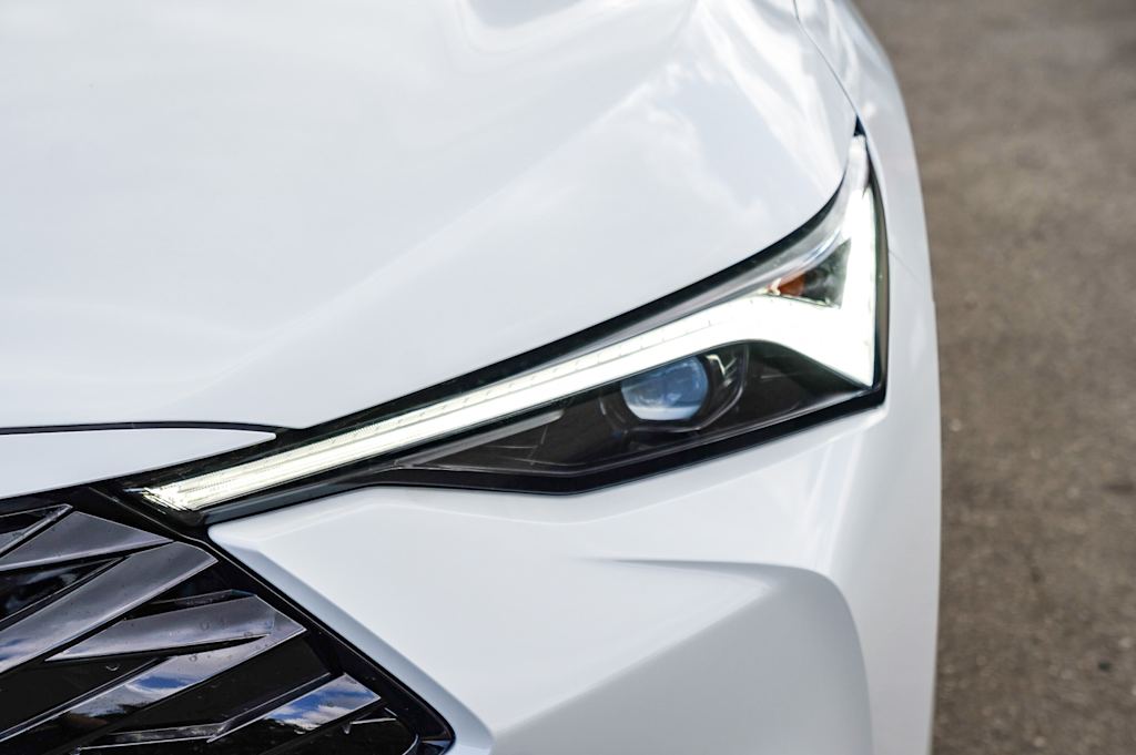 2025 Acura ADX  20