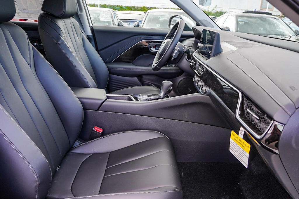 2025 Acura ADX  10